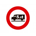 entrada prohibida a vehiculos de transporte de mercancias con mayor peso autorizado